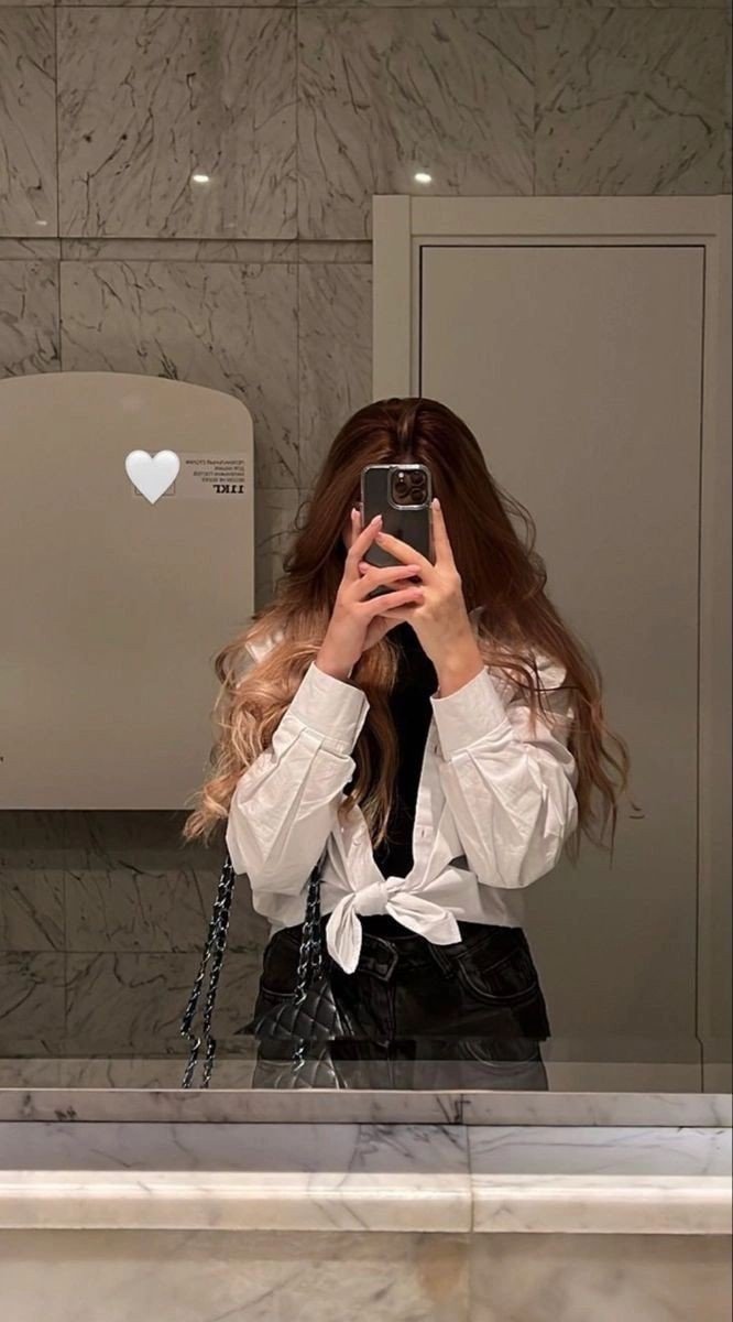 aesthetic dp for instagram for girl mirror selfie aesthetic dp for instagram for girl mirror selfie