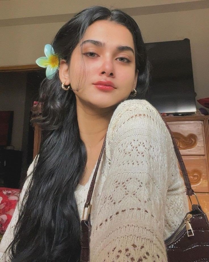 best single girl dp for whatsapp in english best single girl dp for whatsapp in english