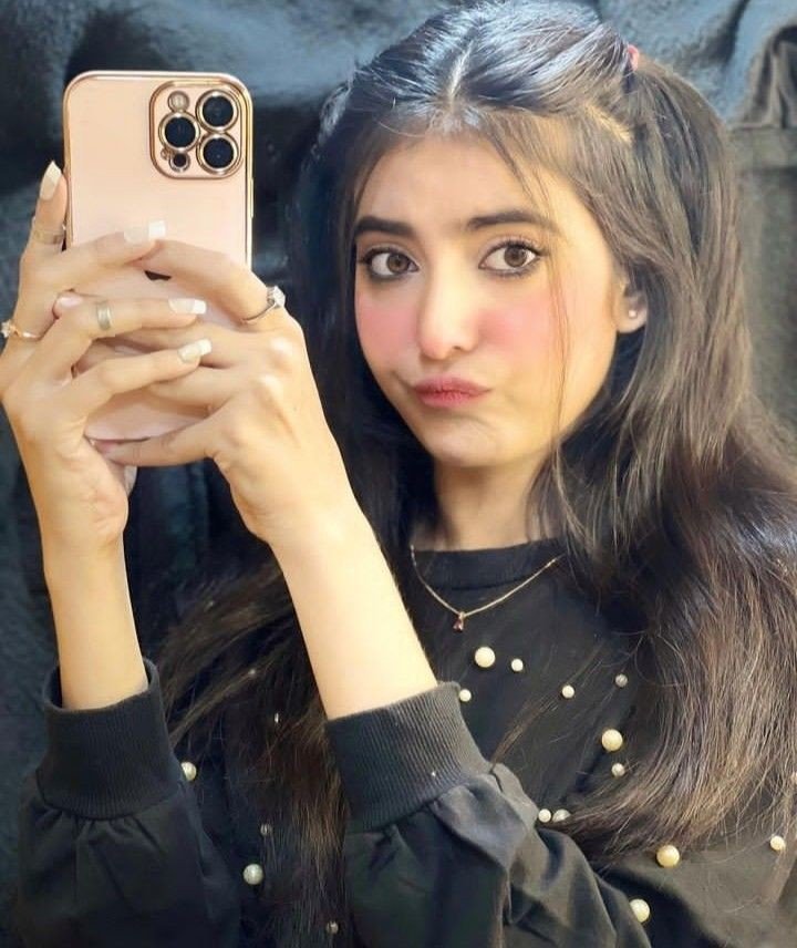 black attitude girl dp black attitude girl dp