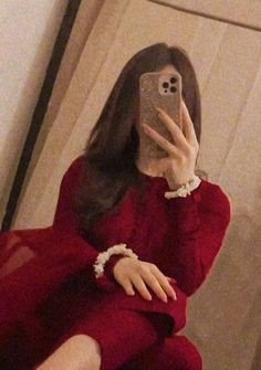 black mirror selfie dp black mirror selfie dp