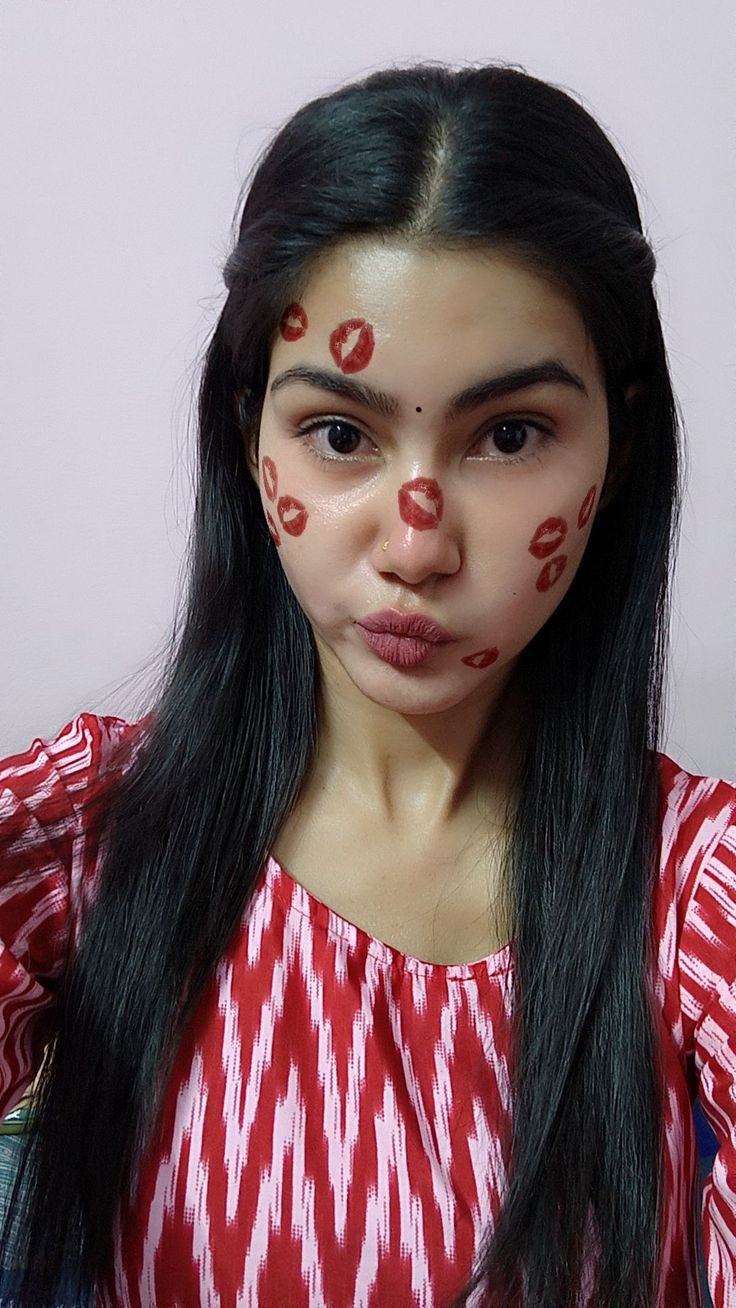 blur hide face girl pic blur hide face girl pic