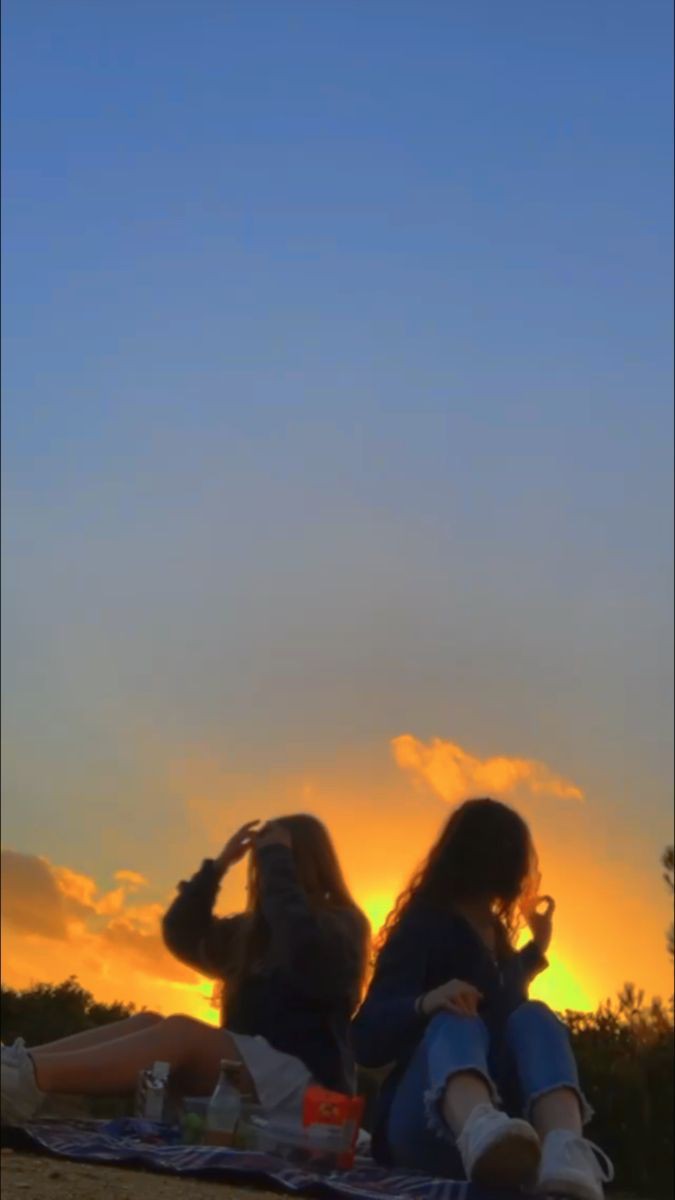 friends dp couple