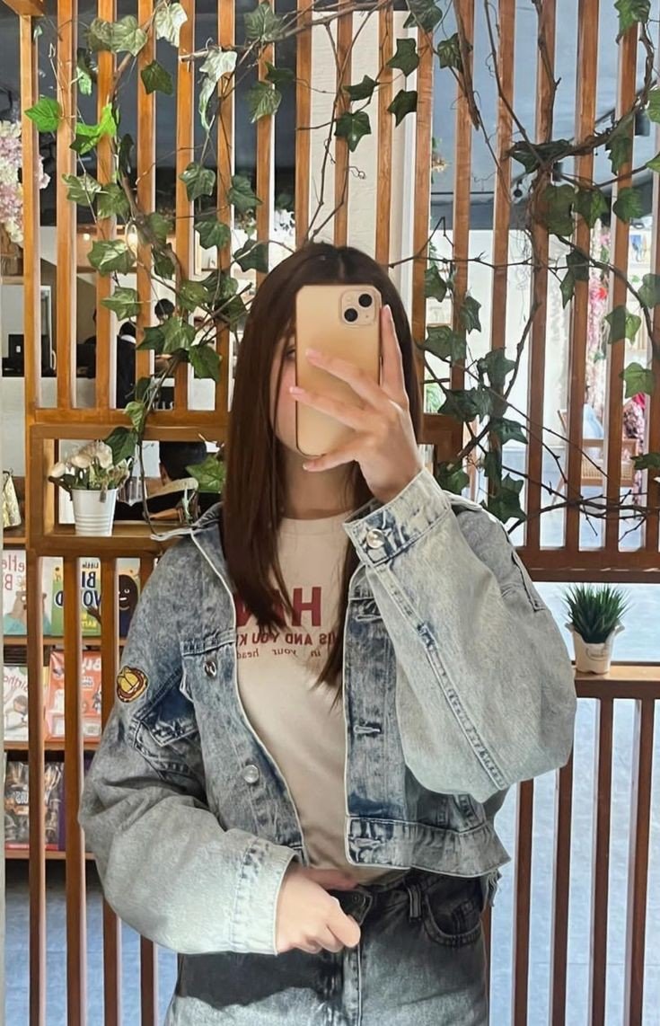 girls mirror selfie dp for whatsapp girls mirror selfie dp for whatsapp