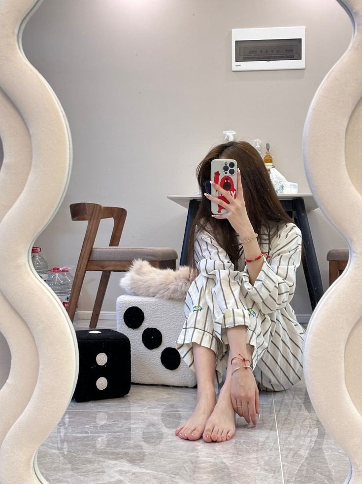 mirror selfie girl dp attitude mirror selfie girl dp attitude