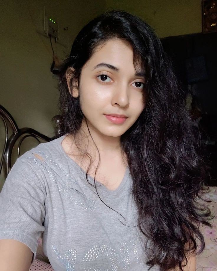 single girl attitude dp black and white for instagram single girl attitude dp black and white for instagram