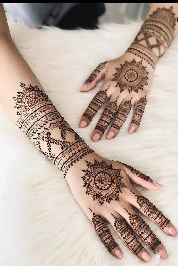 stylish back hand mehndi designs checks stylish back hand mehndi designs checks